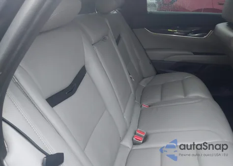 2013 Cadillac Xts Luxury z USA, uszkodzony, nr VIN 2G61R5S31D9101190